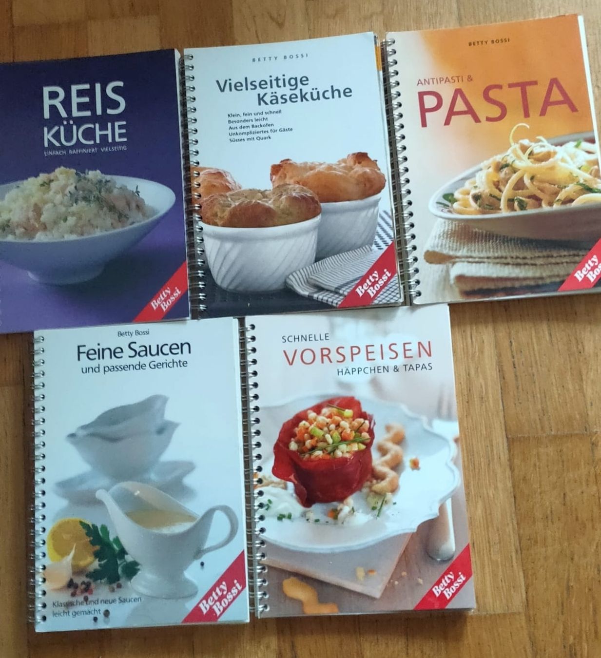 Libri: 5 Betty Bossi Kochbücher – Usato da Luzern venduto da Luzern_Energy