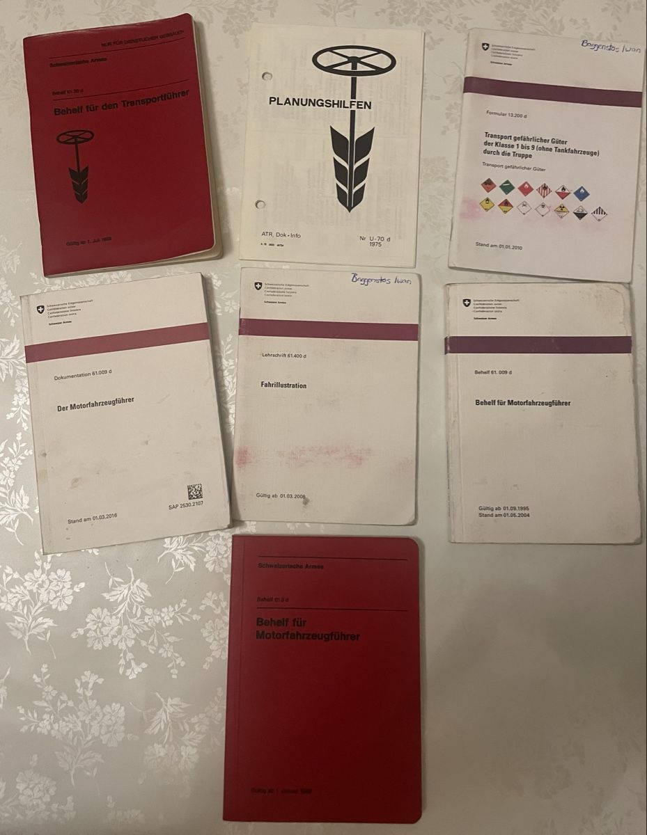 Libri: Regolamenti militari  – Usato da Olivone venduto da Mangi83rosso 2