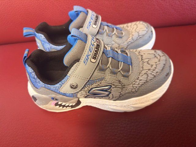 Skechers Scarpe per ragazzi: Skechers Gr. 35 – Usato da Lömmenschwil venduto da classico01