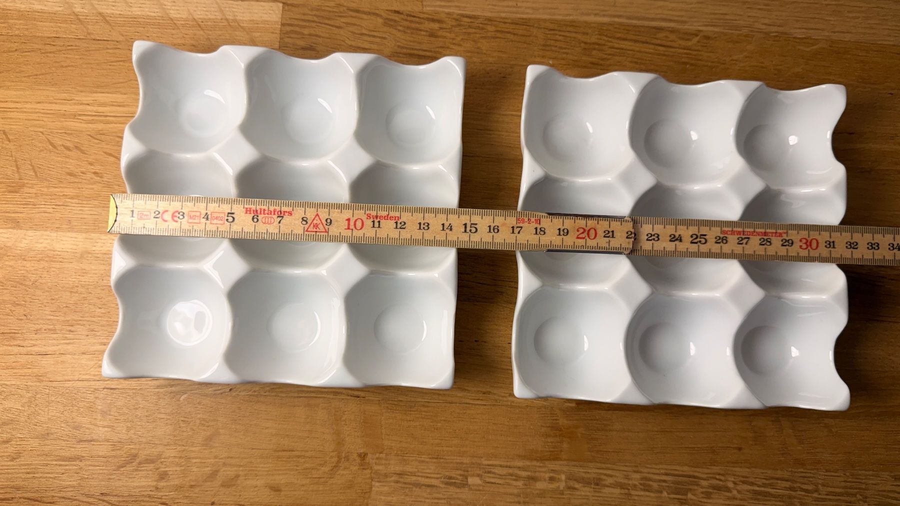 Altre Stoviglie: Geschirr - 2x Eierhalter Eierbecher Ostern Keramik weiss – Usato da Winterthur venduto da Secondhand-Family 5