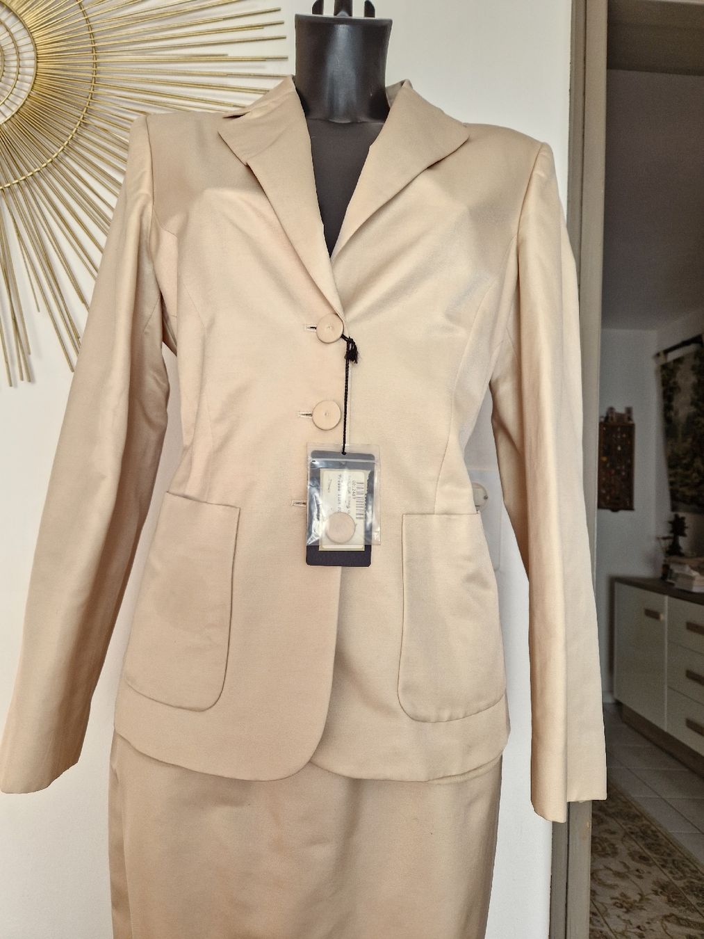 Completi & Tailleur: tailleur Les Copains, Original – Nuovo (secondo la descrizione) da Arbedo venduto da Gyn 1