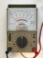Analoges Multimeter mit Messleitungen guter Zustand
