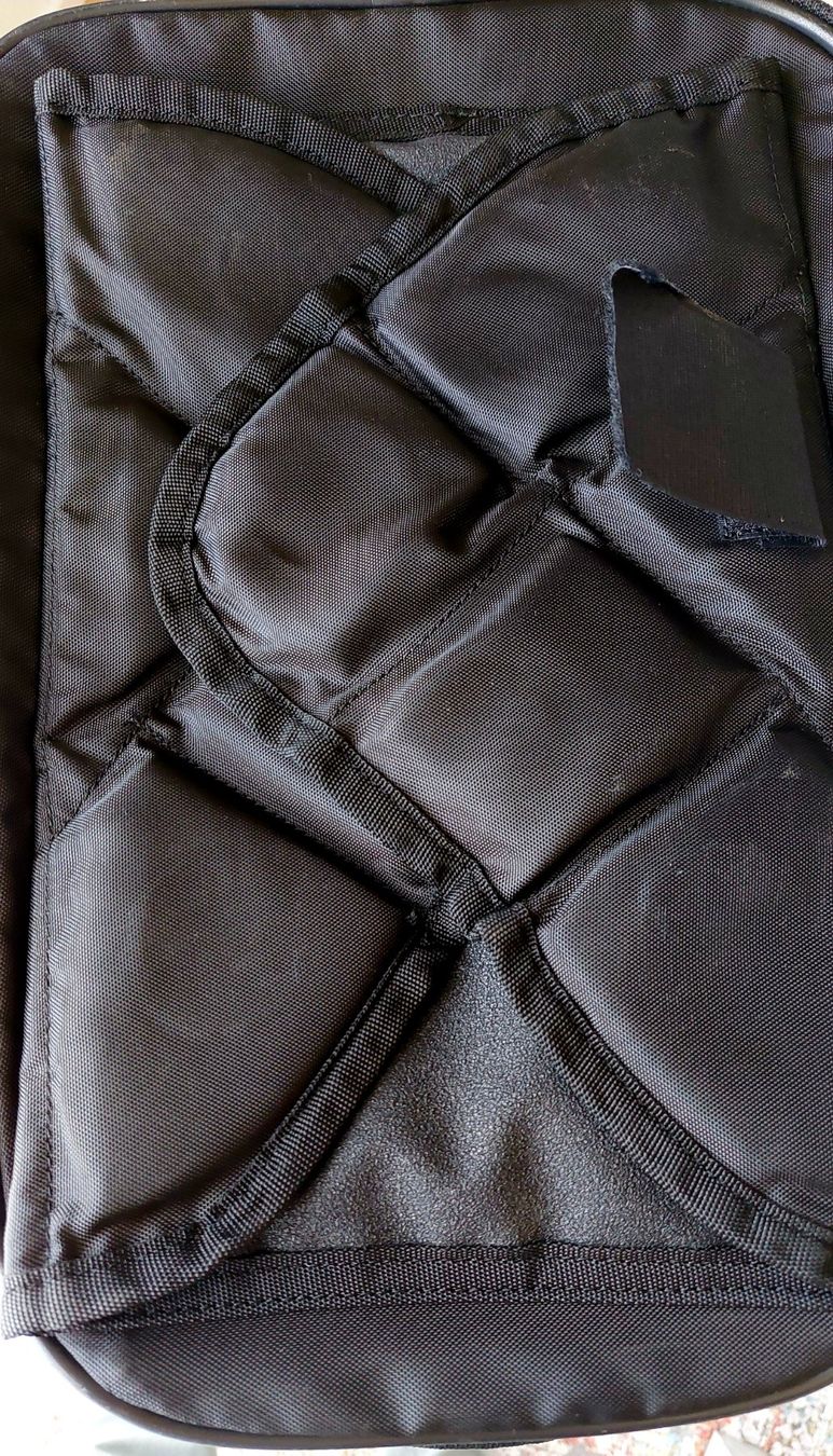 Borse: Töff-Tasche – Usato da Hendschiken venduto da Piedi 4
