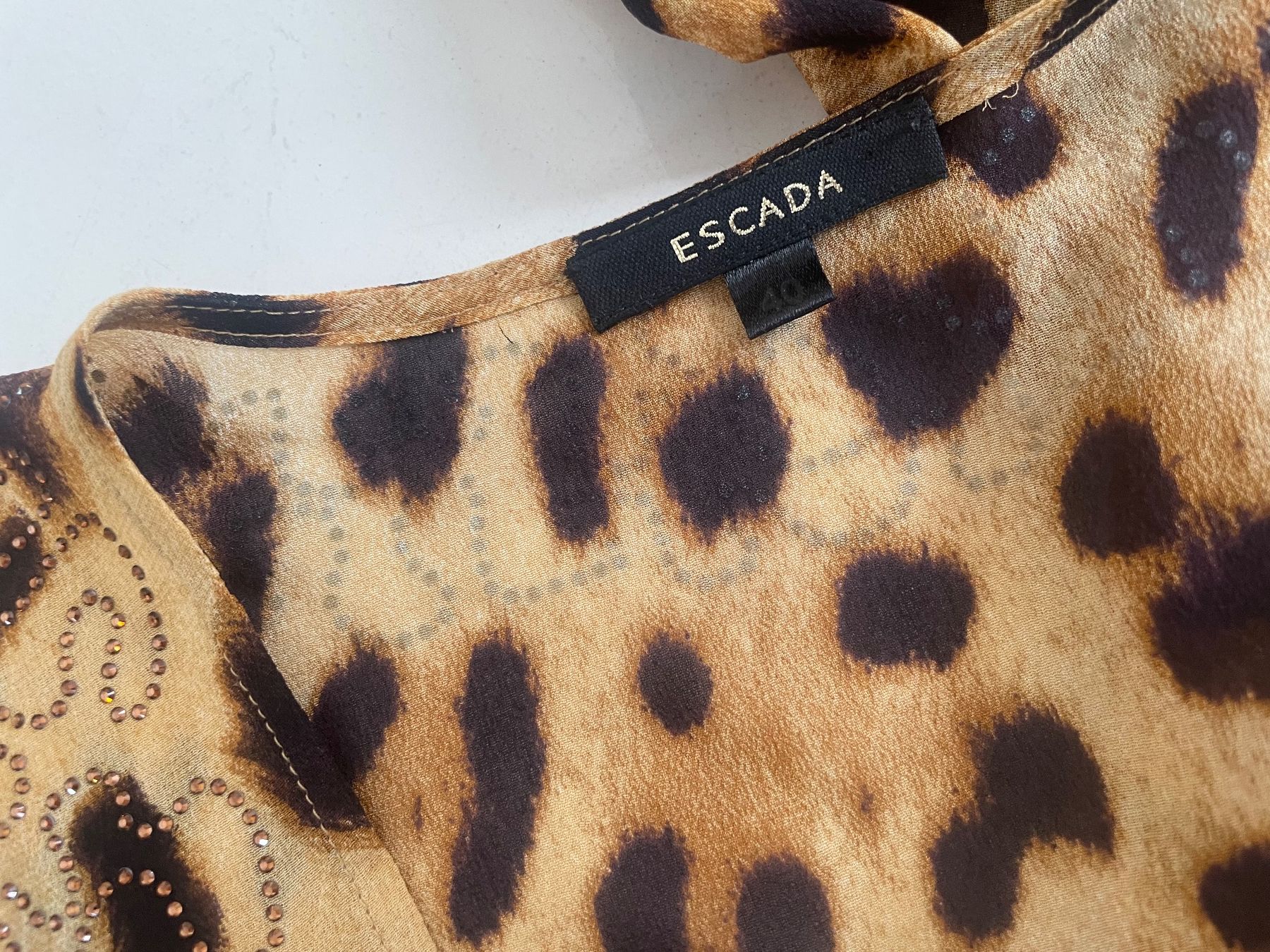 Escada Top: Escada 40 Top -  Poncho - Neu – Nuovo (secondo la descrizione) da Minusio venduto da Pink222 1