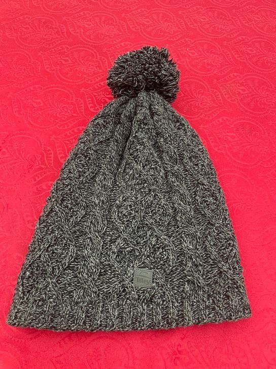 Hüte, Mützen & Caps: Damen Mütze Tilley 1 Size 75% Baumwolle – Gebraucht aus Bergdietikon von antovale