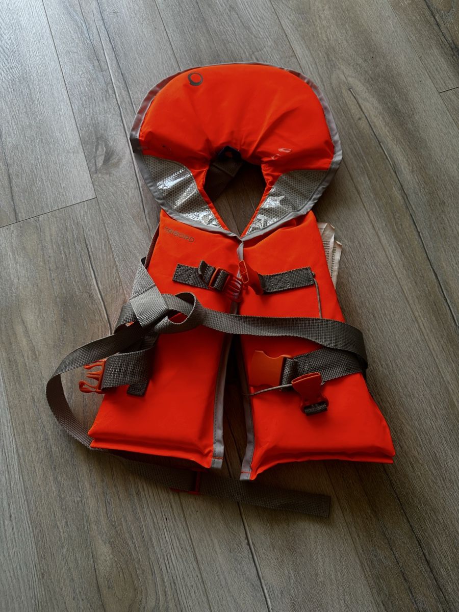 Schwimmwesten: Kinder-Schwimmweste – Gebraucht aus bergdietikon von jc.zante 1