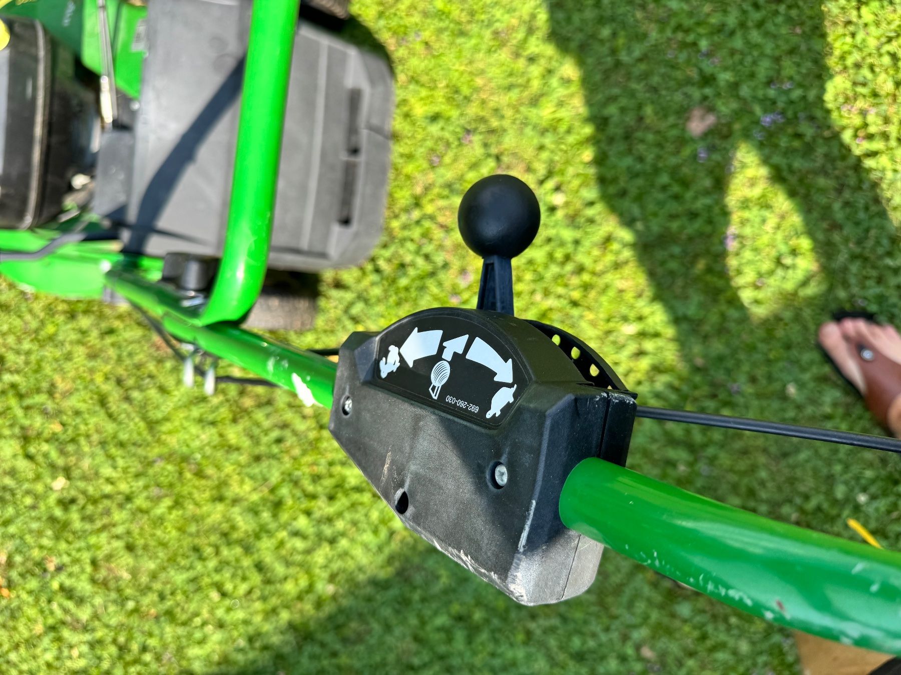 John Deere Tagliaerba: John Deere  Profirasenmäher – Usato da Kollbrunn venduto da wil_y7fs 4