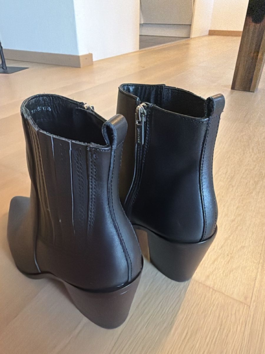 Scarpe da donna: Gino Rossi Lederschuhe 38 – Usato da Uster venduto da Ninii003 4