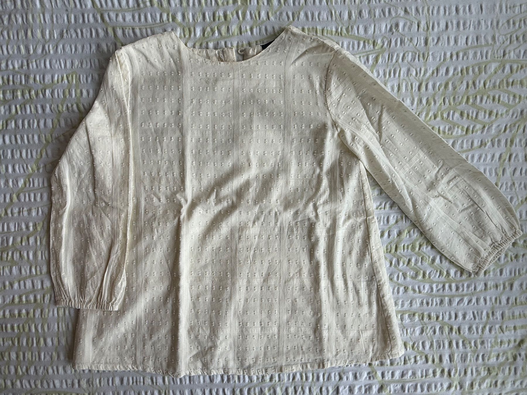 Camicette, T-shirt & Top: Weisse langarm Bluse Gr 134/140 – Usato da Hünibach venduto da rotestandem01
