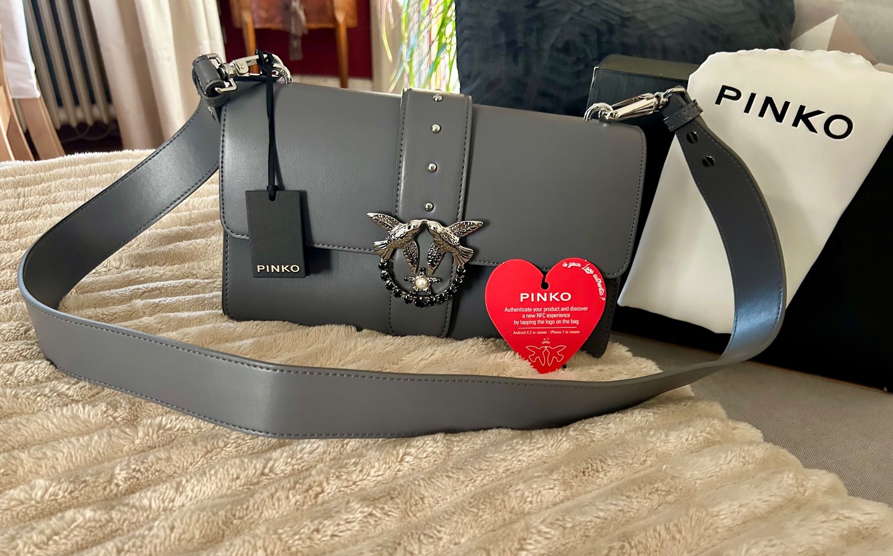 Pinko Taschen für Damen: Sac Pinko – Neu und originalverpackt aus Lausanne von rkiko11