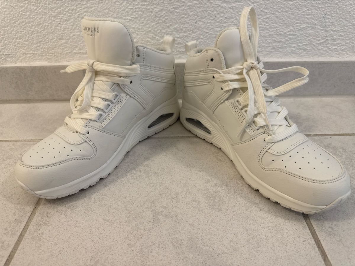 Skechers Scarpe da uomo: Skechers – Usato da rotkreuz venduto da tijana0504 1