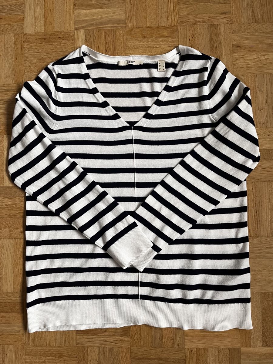 Esprit Maglioni & Felpe: Esprit Damenpullover Gr. L, blau-weiss gestreift – Usato da Zürich venduto da Kleanthy 5