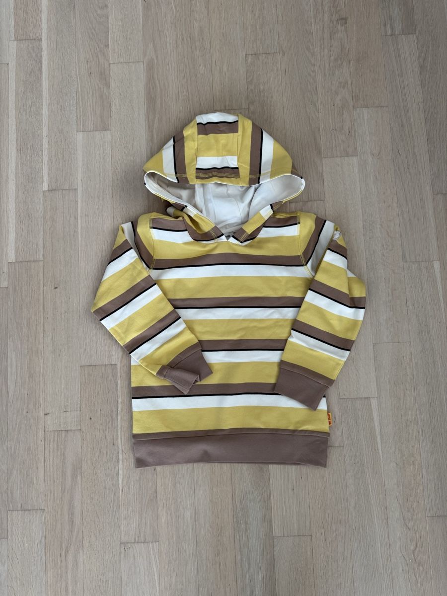 Steiff Maglioni & Felpe: Steiff Hoodie Grösse 122 – Nuovo e nell'imballaggio originale da Laufen venduto da AnSaLuLe