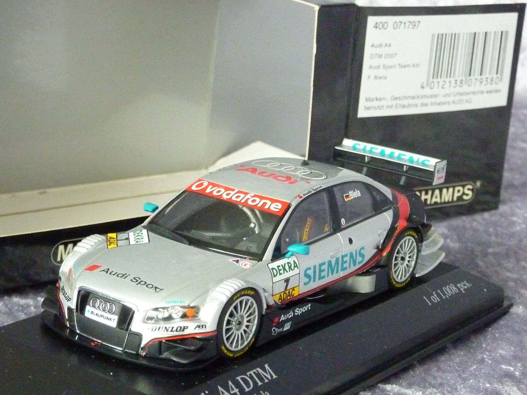 Minichamps Modellini d'auto: Audi A4 DTM 2007  1:43 – Nuovo e nell'imballaggio originale da Dürrenäsch venduto da modellautos4you