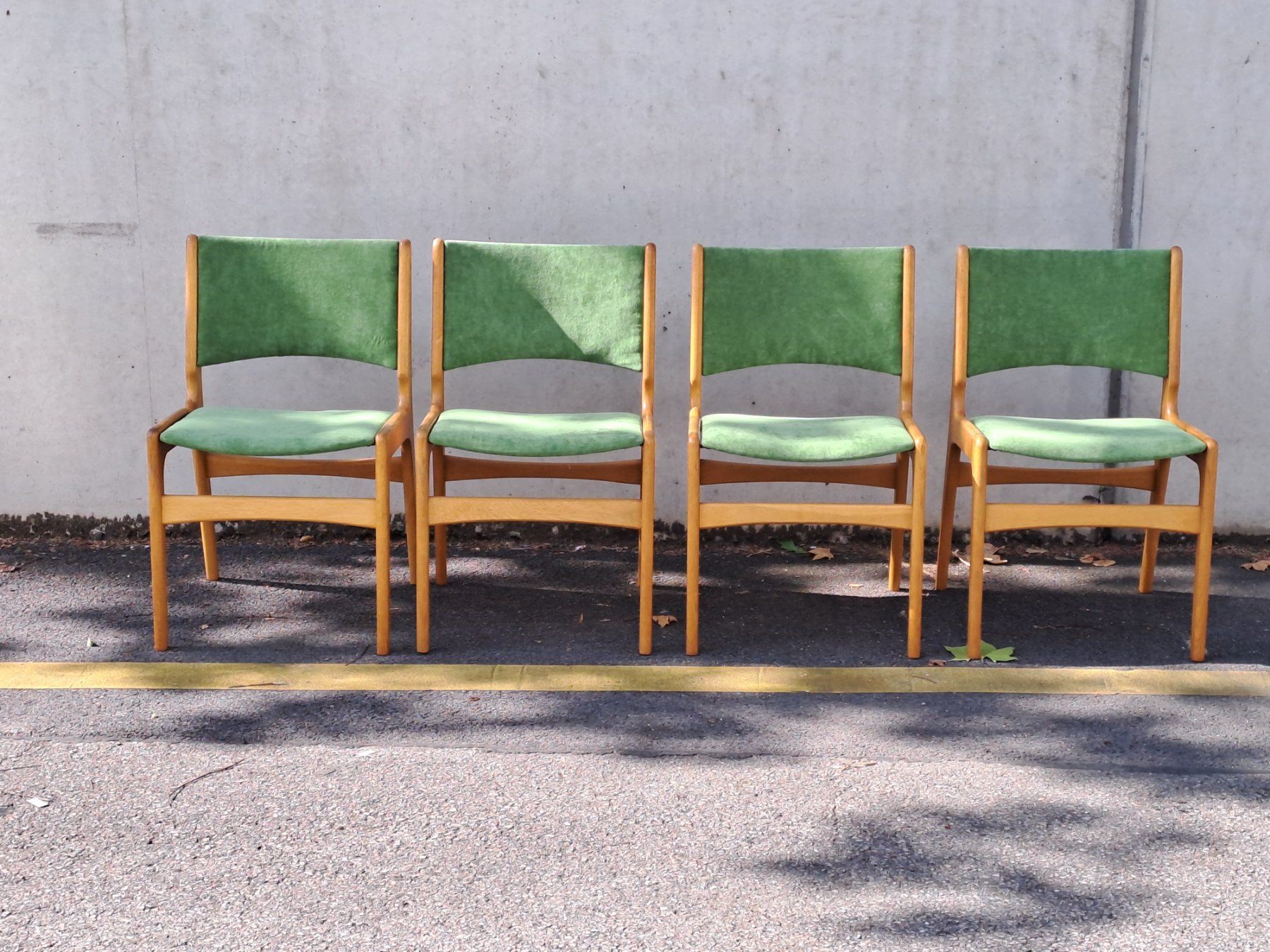 Stühle: 4 chaises danoises vintage design E. Buch 1960 – Gebraucht aus Le Grand-Saconnex von danmarin 5