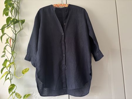 Dunkelblaue Bluse aus 100% Hanf Gr. S