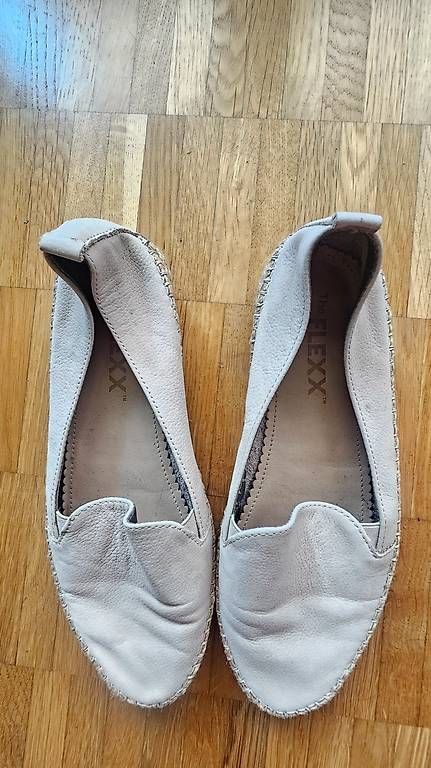 Scarpe da donna: Flexx Lederschuhe Gr.37 wenig getragen – Usato da Thun venduto da ninuschga