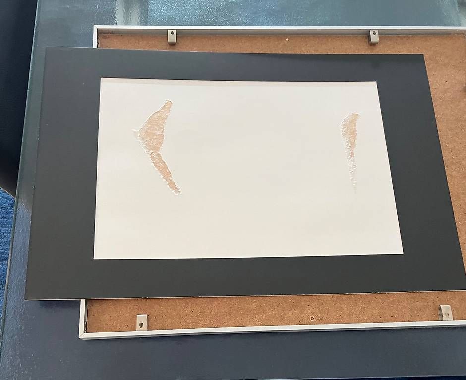 Bilderrahmen: Wechselrahmen mit Metallrand – Gebraucht aus Allschwil von Hesch13 3