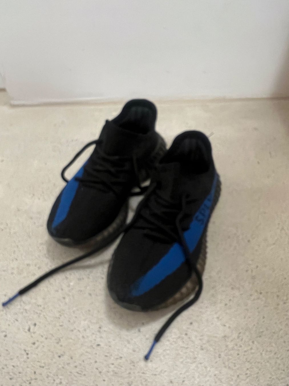 Adidas Scarpe per ragazze: Adidas Sneakers Trainers Schuhe Gr 36 – Usato da Ebmatingen venduto da dartim