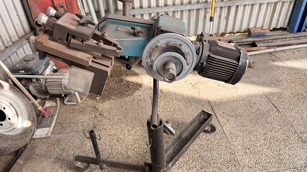 Tutte le macchine: Bremsscheiben Abdrehmaschiene – Usato da Bonaduz venduto da A13_Automobile