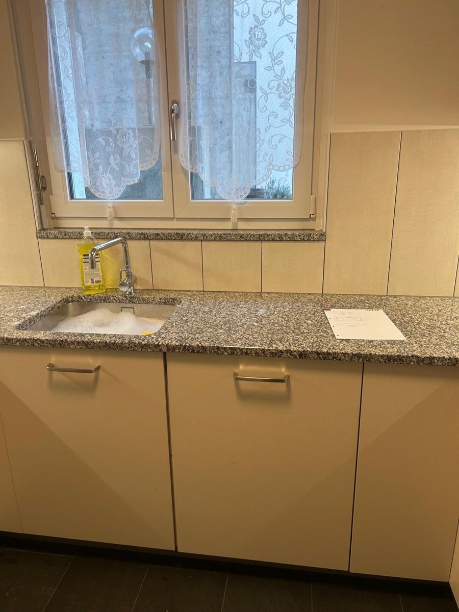 Cucine complete: Küche ohne Geräte  – Usato da Füllinsdorf venduto da Smiga 1