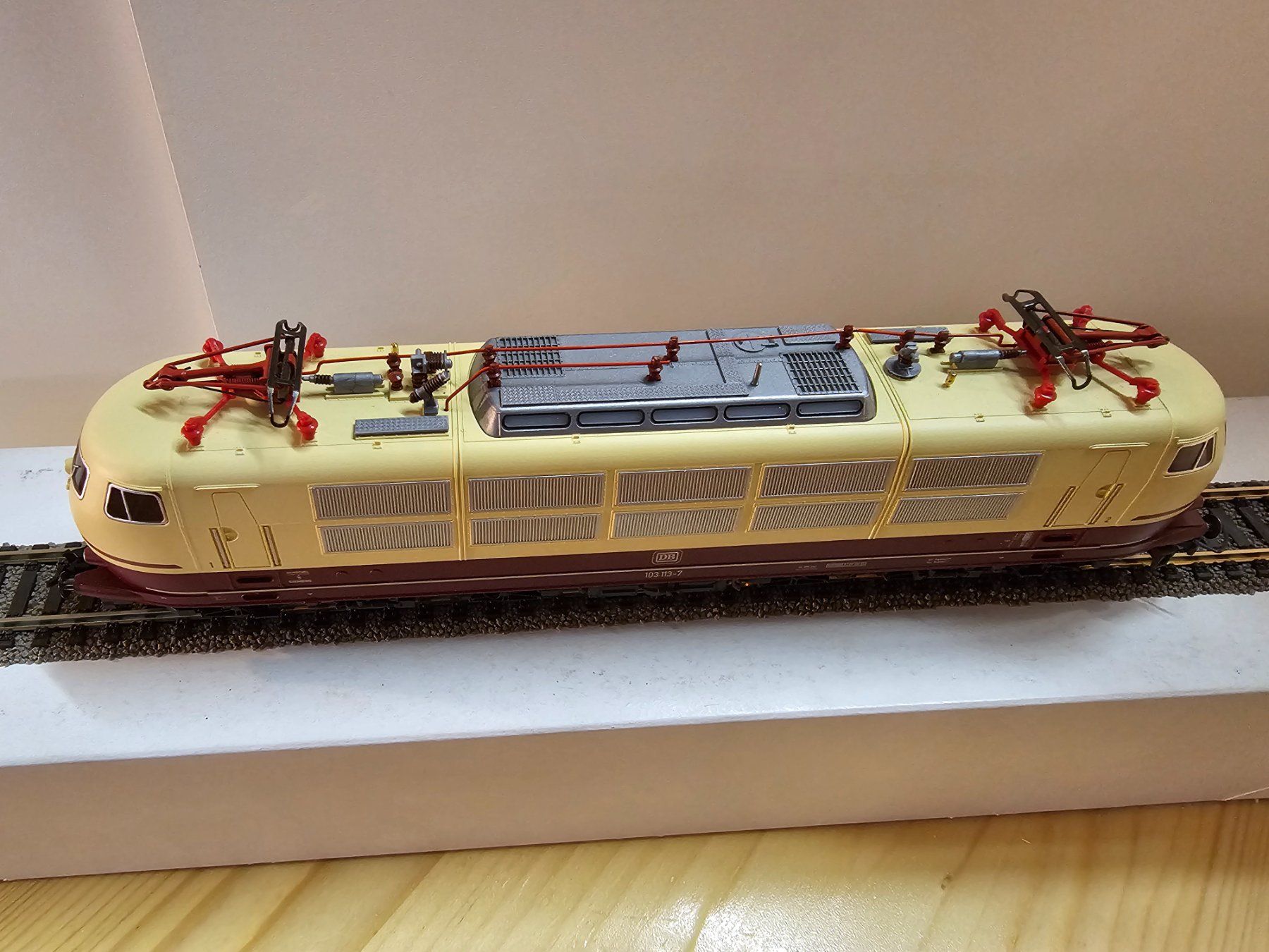 Fleischmann Modellini di ferrovie: Fleischmann Baureihe 103 DB creme/rot – Usato da Rheinfelden venduto da stephan28bike 5