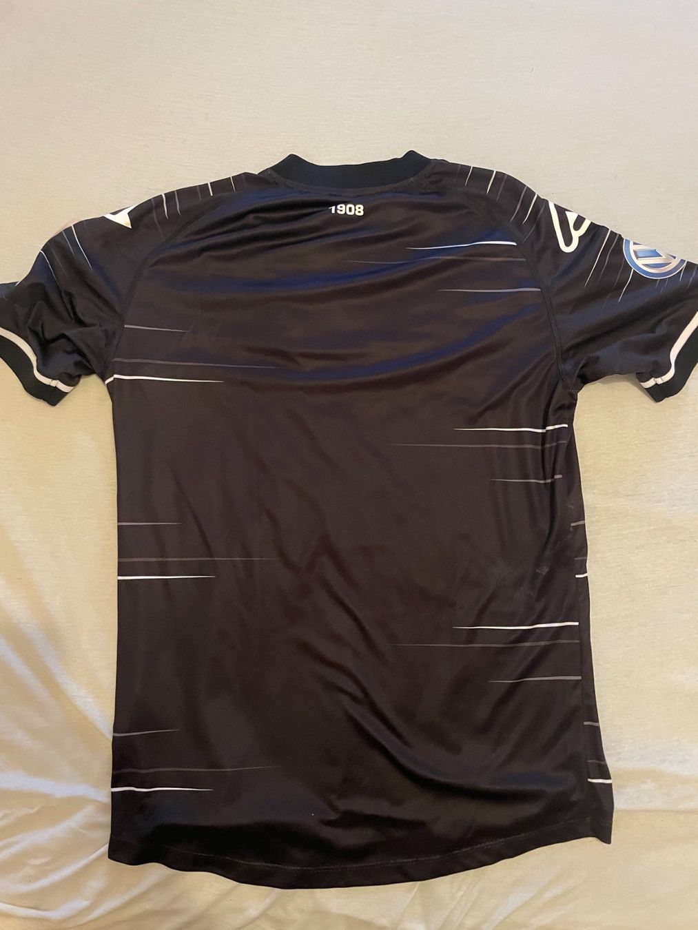 Acerbis Maillots de corps & Pantalons: FC Lugano Trikot 2019/20 Grosse L – D'occasion à Villeneuve VD par vin_7zm6 2