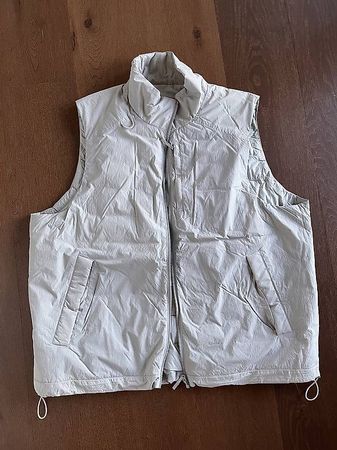 Beiges Outdoorgilet von Muji, L