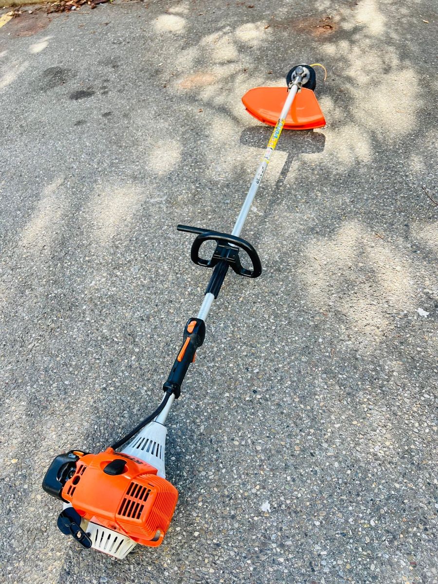Stihl Alle Werkzeuge: Rasentrimmer Stihl KM 130 R – Gebraucht aus Urdorf von mas_5wfz 6