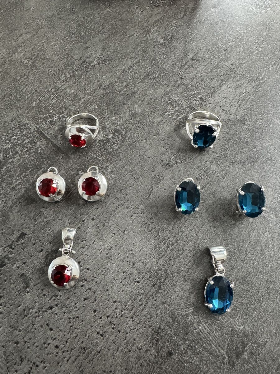 Sonstiger Schmuck: 2 Schmucksets in rot & blau NEU – Neu (gemäss Beschreibung) aus Grenchen von servet.t 2