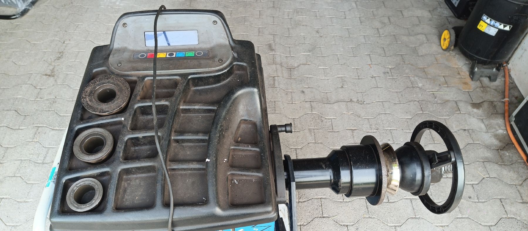 Toutes les machines: Auswuchtmaschine – Défectueux à Dürnten par Camaro8 1