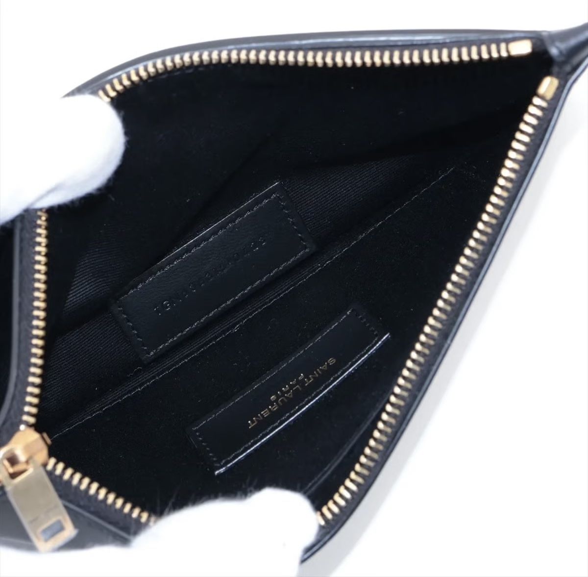 Saint Laurent Taschen für Damen: Saint Laurent Cassandre Leather Pouch Black - neuwertig – Neu (gemäss Beschreibung) aus Flawil von HeritageAtelier 4