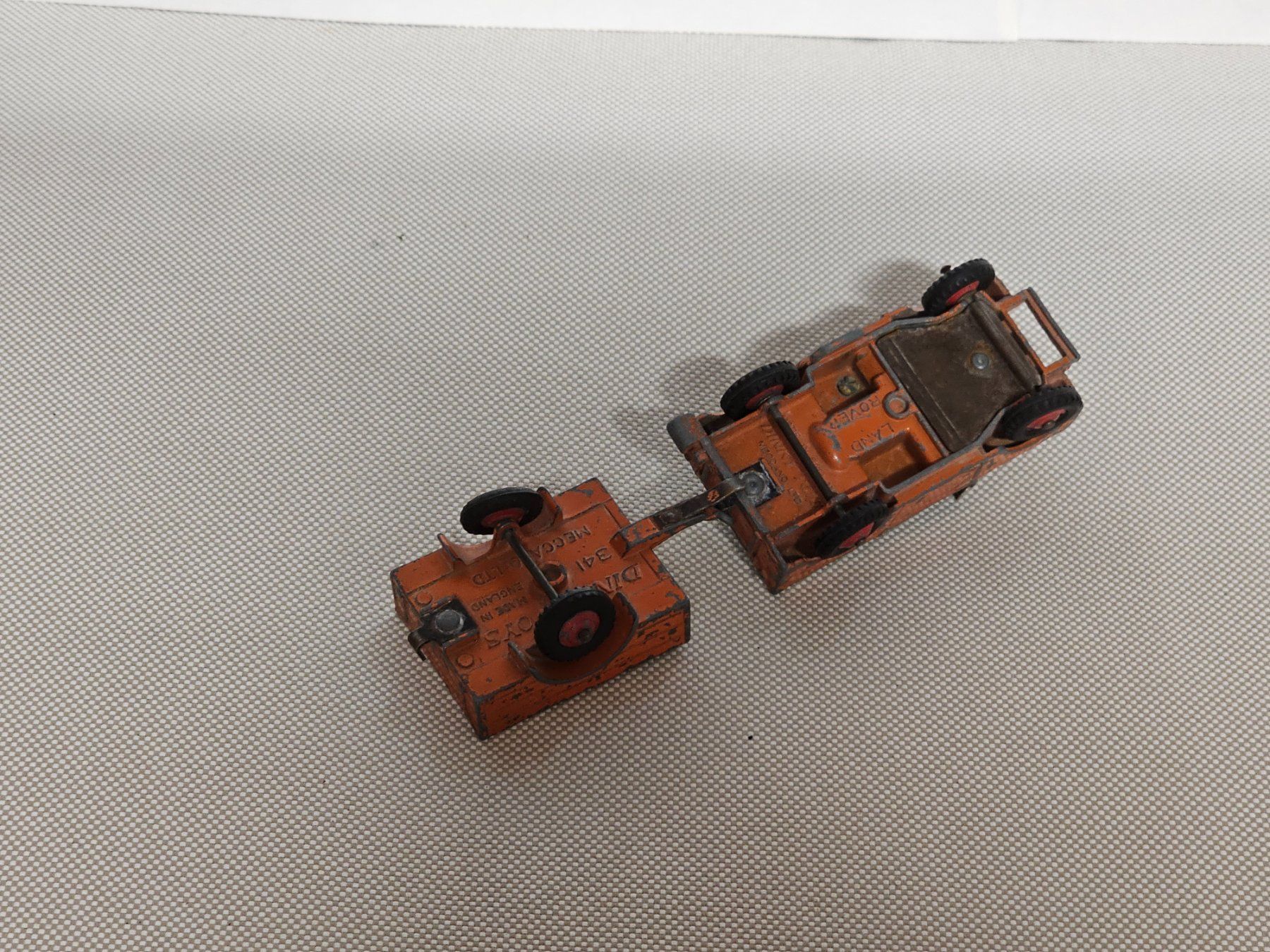 Dinky Toys Voitures modèles: Dinky Land Rover + Trailer – D'occasion à Starrkirch-Wil par easygo13 2