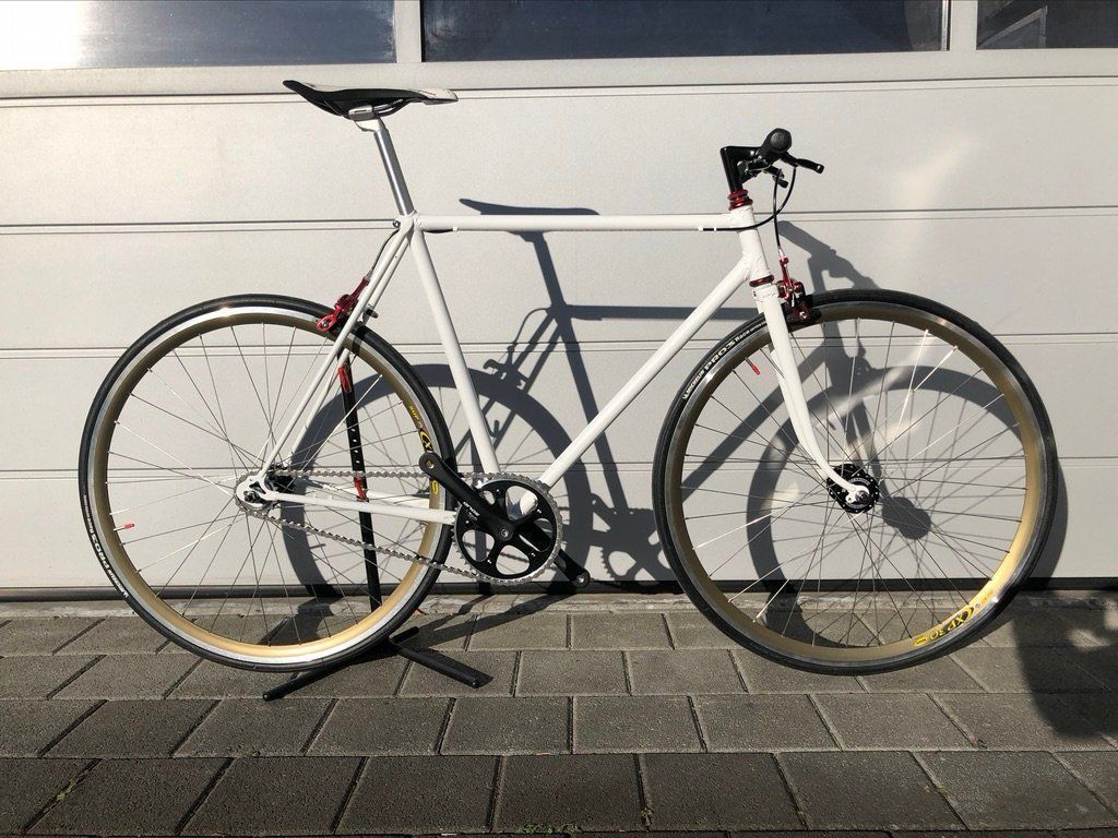 Biciclette: Fixie / Singlespeed mit vintage Rahmen – Nuovo (secondo la descrizione) da Eschen venduto da Sele-Radsport