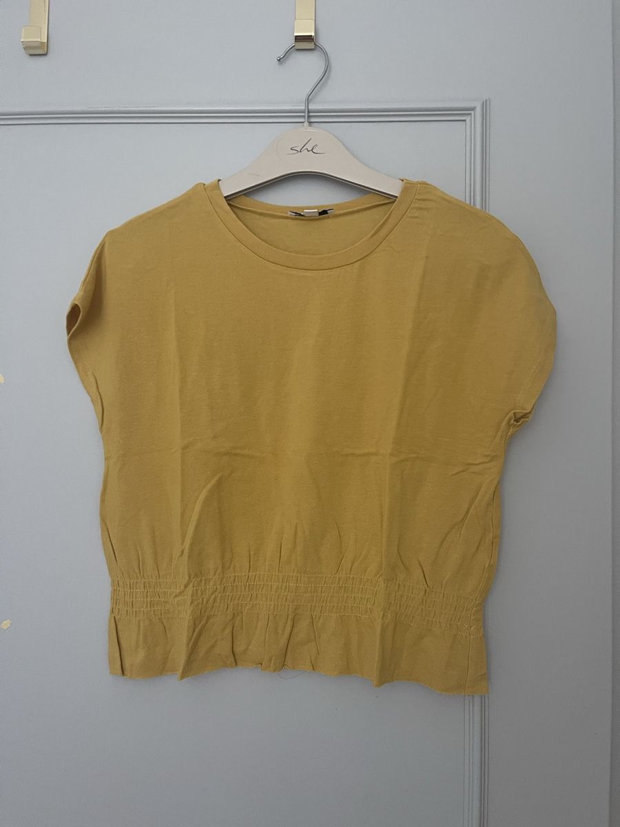 T-shirt: Cute yellow t-shirt from Subdued – Usato da Zürich venduto da WeisserPlanet