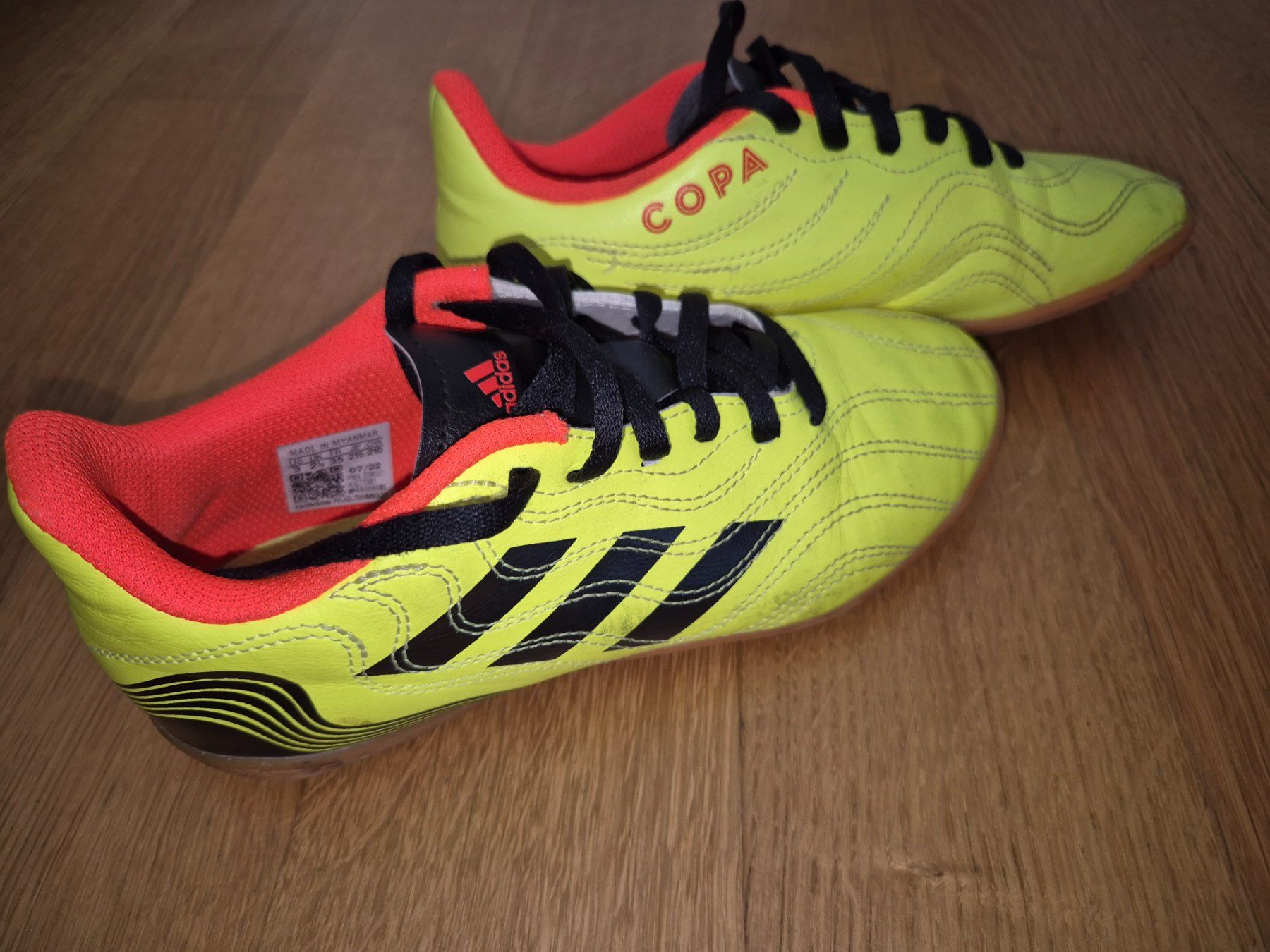 Adidas Scarpe per ragazzi: Adidas Hallenschuhe Gr. 35 – Usato da Altendorf venduto da caj_hry2 7