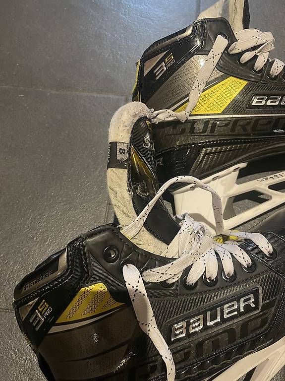 Pattini da ghiaccio: Eishockey Goali Schlittschuhe Bauer 3S pro – Usato da Berg- Dägerlen venduto da DI1978 1