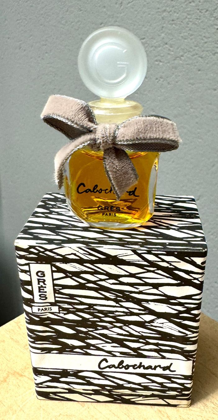 Profumi & Eau de Toilette: Cabochard - Grès - Parfum 7.5 ml vintage mit Box – Usato da Rothrist venduto da Luckywinner