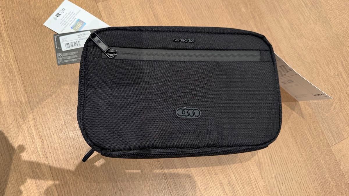 Samsonite Kosmetikkoffer: Audi Samsonite Necessaire NEU – Neu und originalverpackt aus Steinhausen von inmumi
