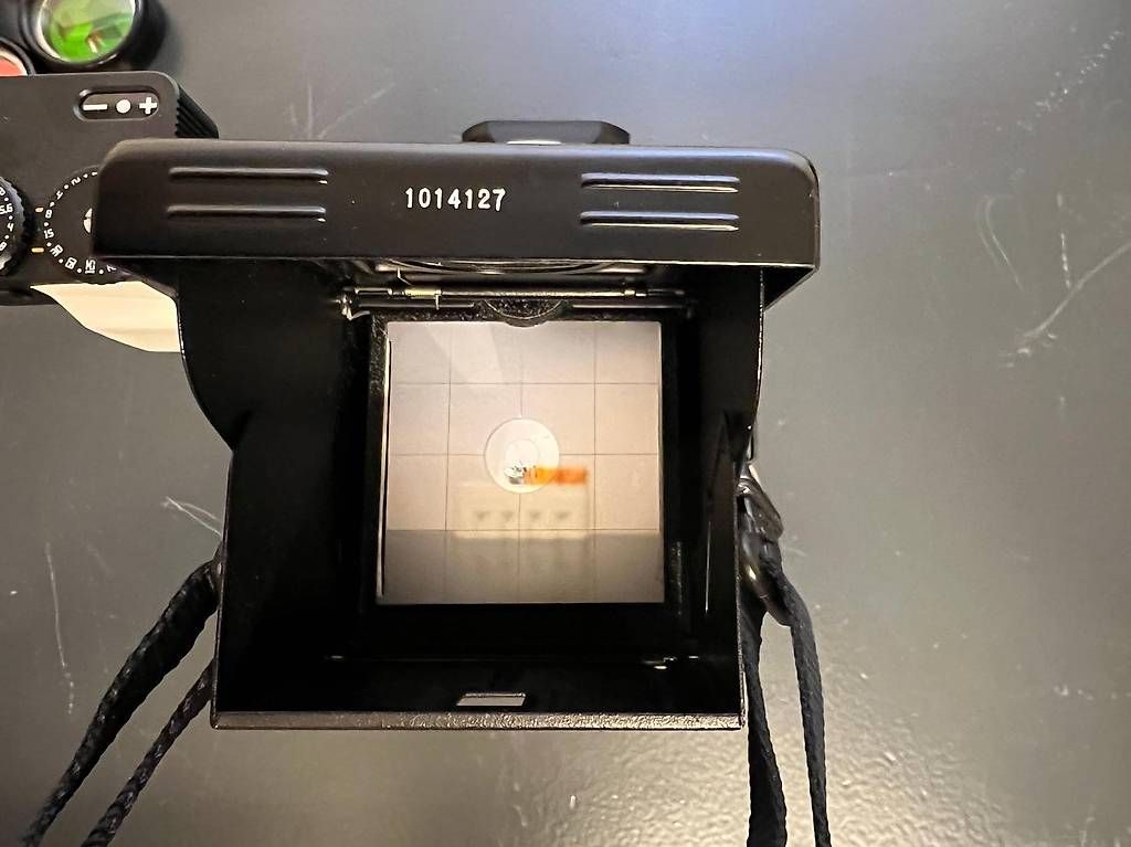 Fotocamera: Yashica Mat 24 G  – Usato da Zürich venduto da panda024 3