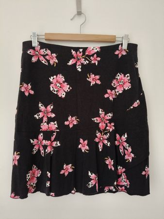 Jupe Street One, noire à fleurs roses🌸