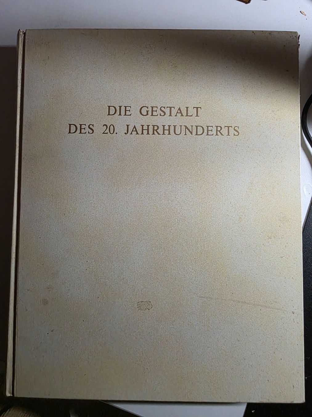Libri: Die Gestalt des 20. Jahrhunderts - Kunst Ideen Geschichte – Usato da Walterswil BE venduto da Lonitti