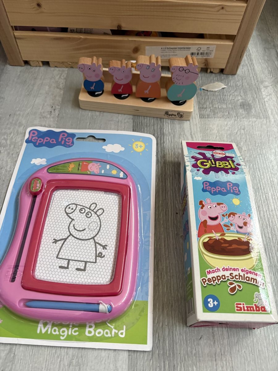 Giocattoli: Peppa Pig Set (neu) – Nuovo e nell'imballaggio originale da Vordemwald venduto da Jerry328