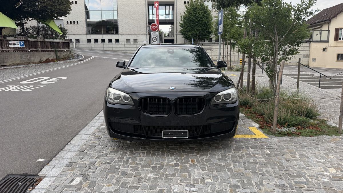 BMW Automobili: BMW 730d xDrive ab Service & MFK – Usato da Stetten AG venduto da TheBestBrands 1