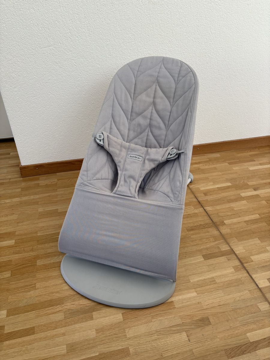 Babybjörn Sdraiette & Sdraiette a dondolo: Babybjörn Wippe mit Spielring – Usato da Sissach venduto da JoolkeBa 2