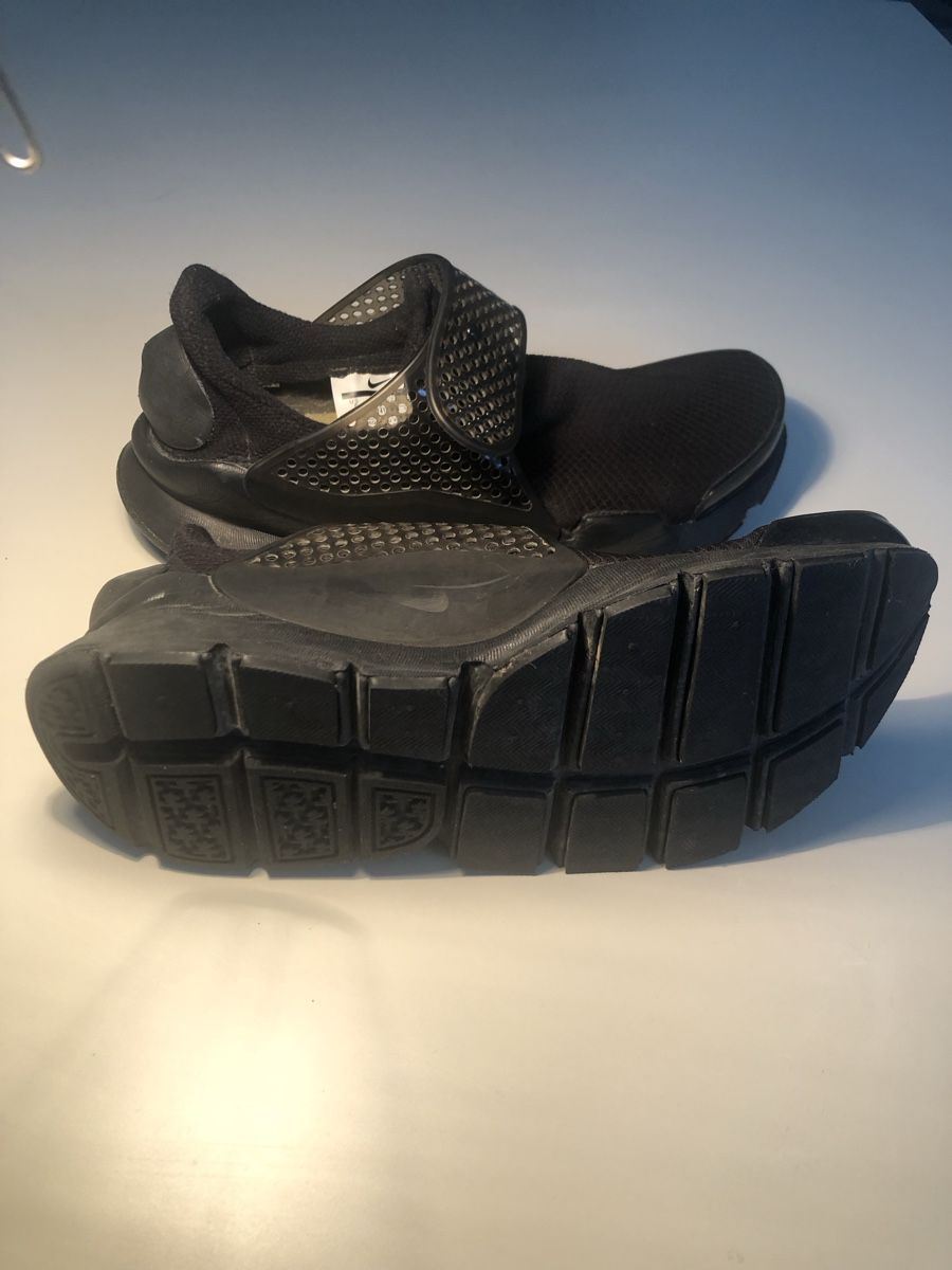 Nike Scarpe da donna: Nike Turnschuh Sock Dart Tripleblack – Usato da Bern venduto da secondhand_and_more 2