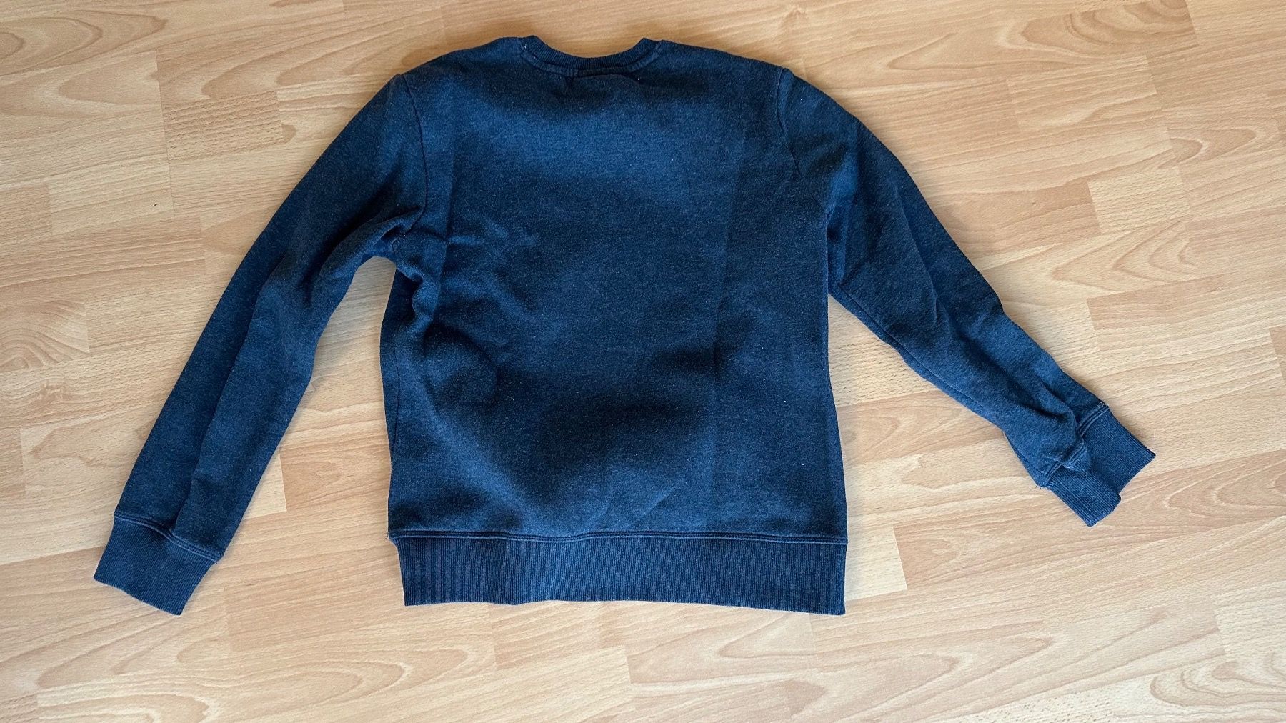 Pullover & Sweatshirts: Pullover Superdry navy marl Vintage Logo Crew Sweatshirt 40 – Gebraucht aus Winterthur von Secondhand-Family 5