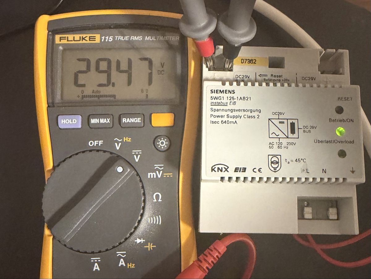 Siemens Componenti elettronici: Siemens KNX Spannungversorgung – Usato da Neuheim venduto da Sandokan39 1