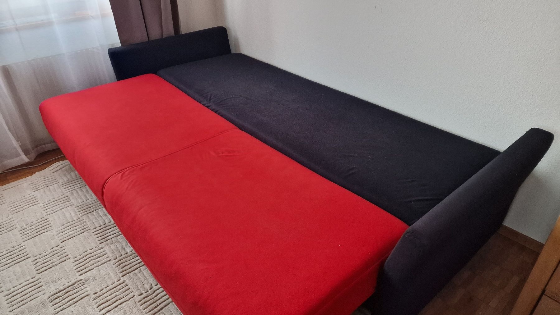 Divani: Schlafsofa Schwarz/Rot mit Bettkasten – Usato da Oberburg venduto da aurora_ch 4
