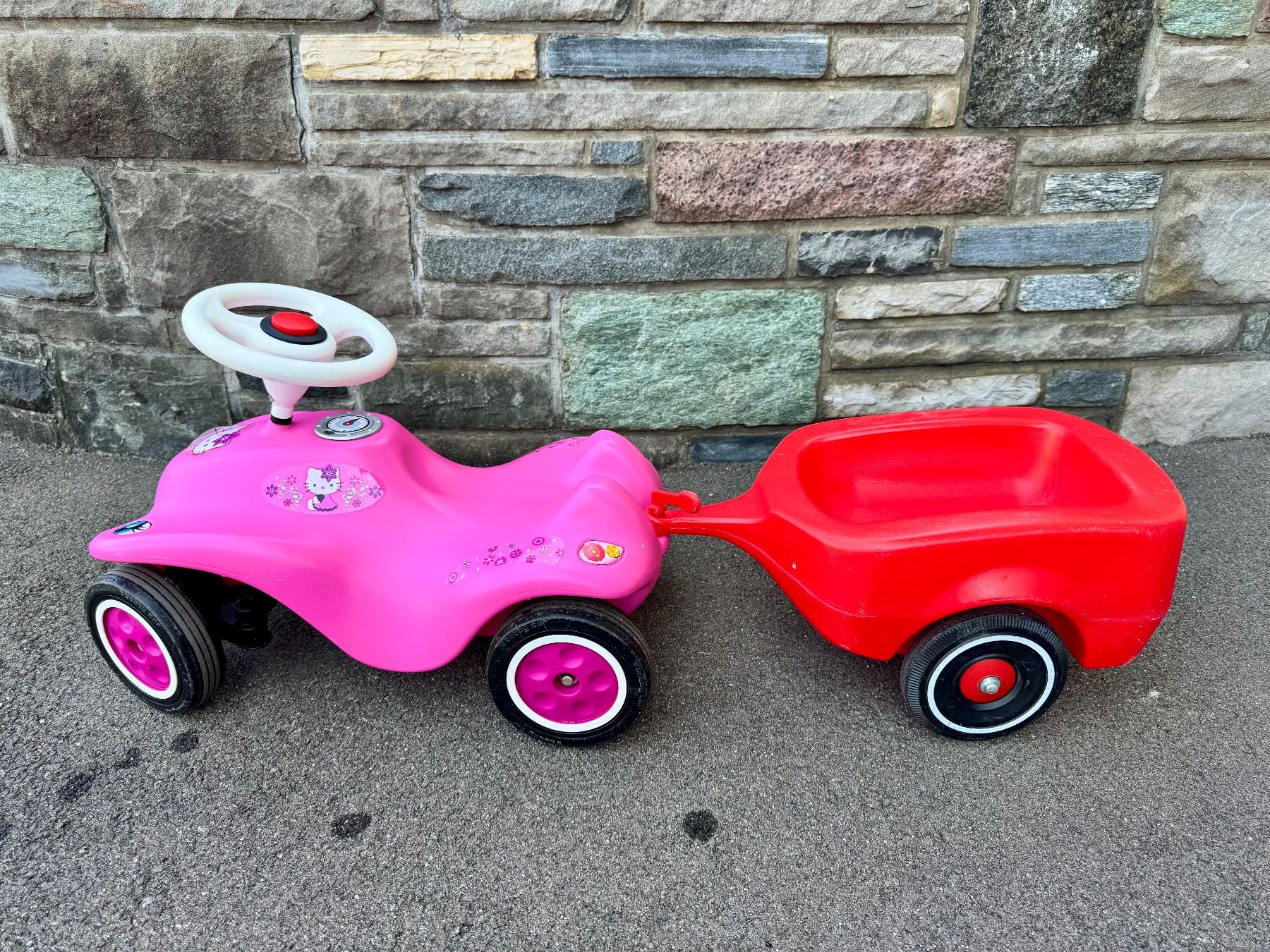 Big Veicoli per bambini: BIG Bobby Car mit Anhänger – Usato da Gommiswald venduto da Aloha.Spirit